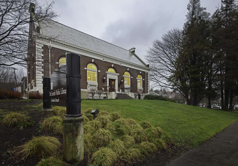 Exterior view of the Columbia Branch