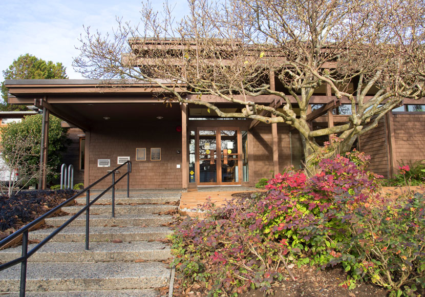 Exterior view of the Magnolia Branch