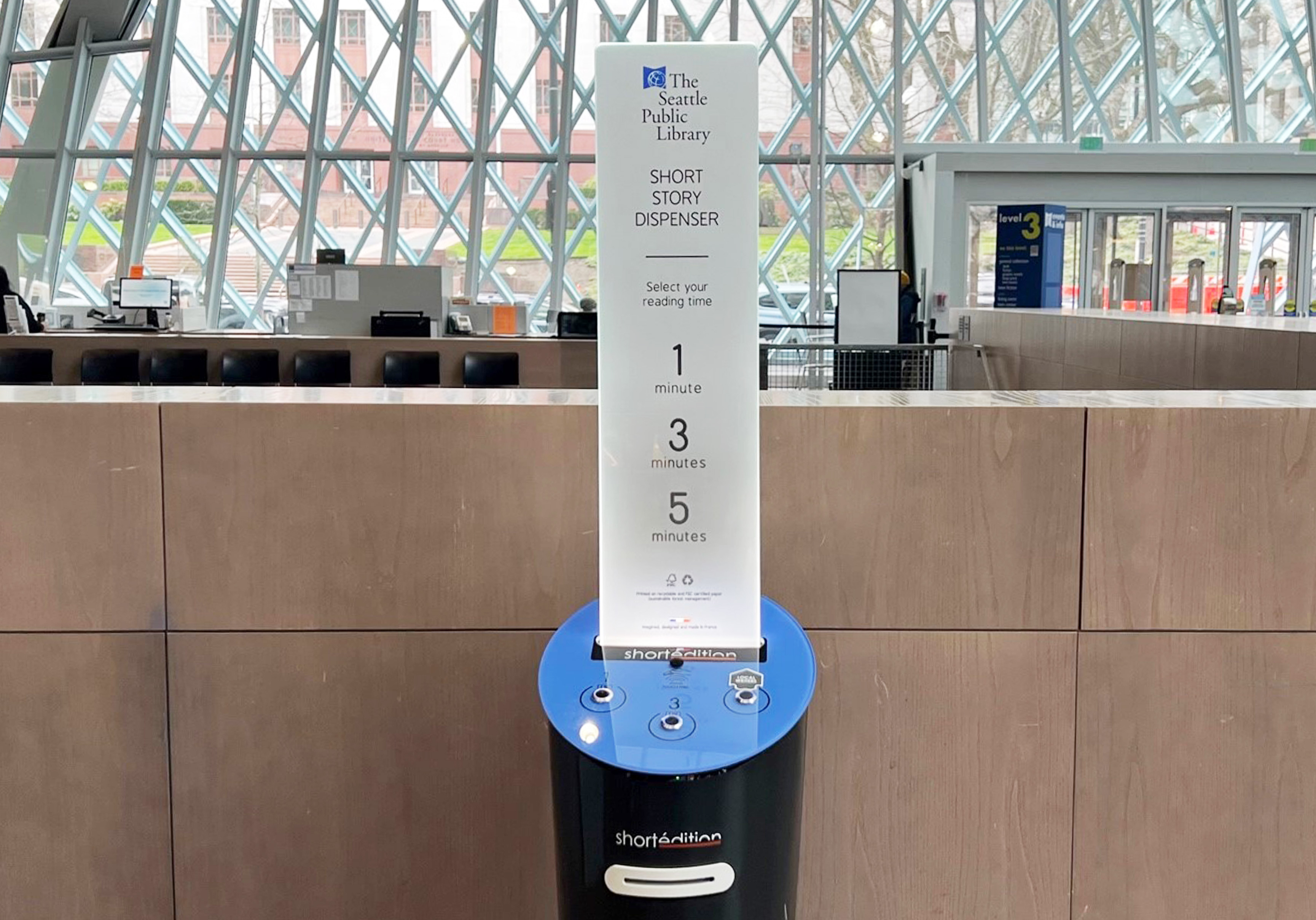 Short Stort Dispenser