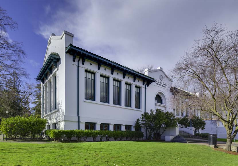 green lake branch exterior